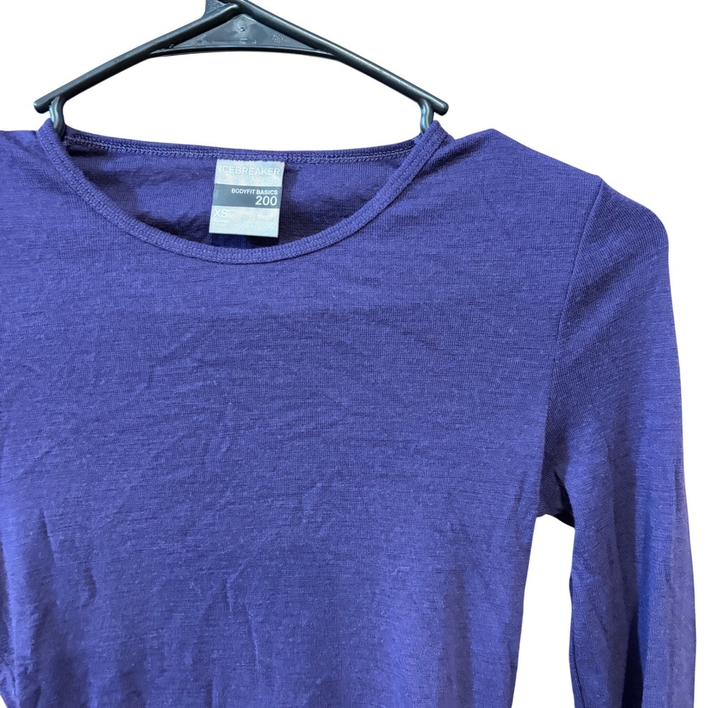 Icebreaker 100% Merino Wool Bodyfit Basics 200 Long Sleeve Thermal Top Purple XS